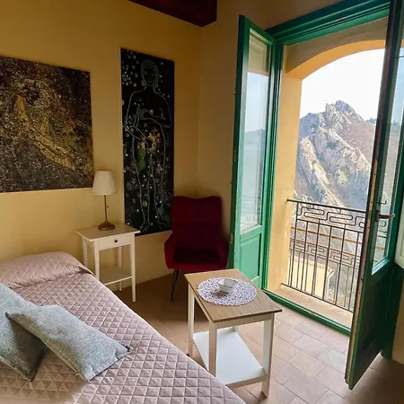 Casa Dell'arte Gæstehus Castelmezzano